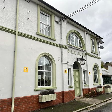 The Belle Vue Through The Looking Glass Hotel Tredegar Luaran gambar